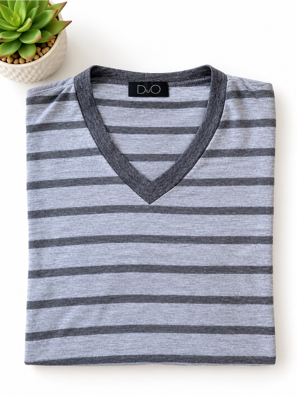 DuO - V-Neck Gray Striped Vintage Tee Shirt